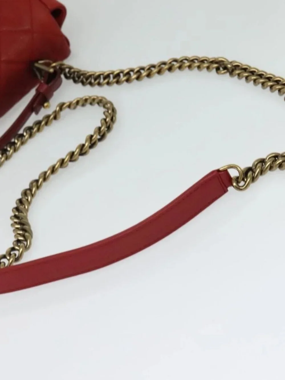 CHANEL brand	chanel color	red